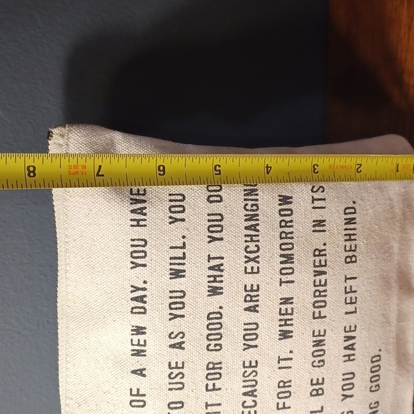 Cosmetic bag - Picture 7 of 9